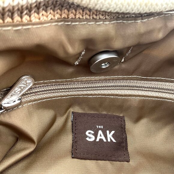 The SAK Lined Crochet Neutral Striped Handbag Faux Wood Ring Handles 10" x 12" - Picture 5 of 5